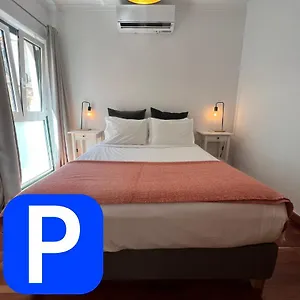  Appartement Historic Charm - Prime Location & Parking Portugal